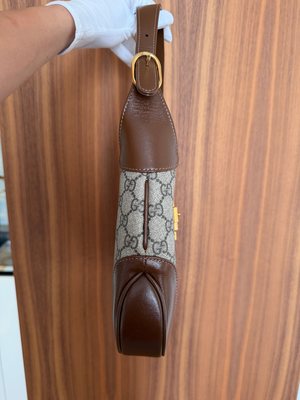 GUCCI Jackie 1961 Small, Боковой профиль
