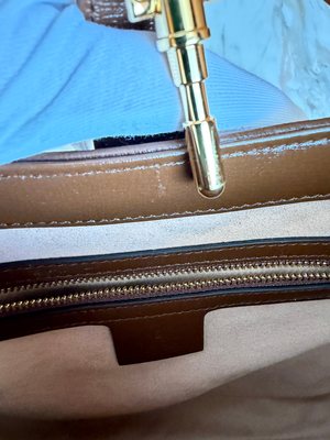 GUCCI Jackie 1961 Small, Застёжка и верхний кант